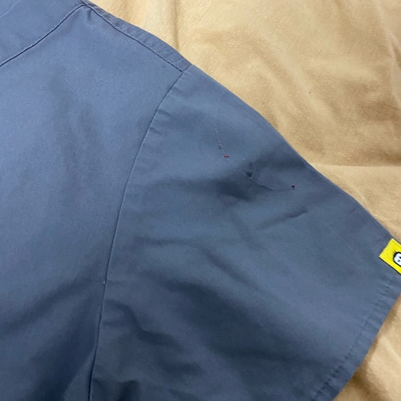 Good life gray scrub top - Picture 3 of 5